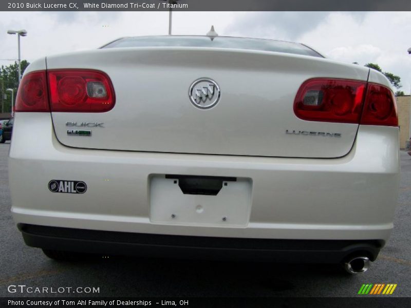 White Diamond Tri-Coat / Titanium 2010 Buick Lucerne CX