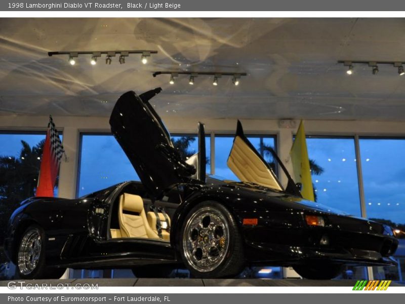 Black / Light Beige 1998 Lamborghini Diablo VT Roadster