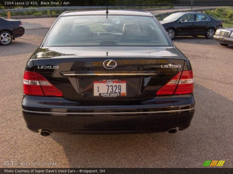 Black Onyx / Ash 2004 Lexus LS 430