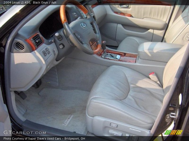 Black Onyx / Ash 2004 Lexus LS 430