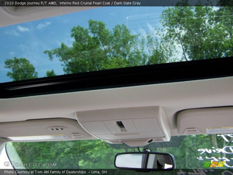 Sunroof of 2010 Journey R/T AWD