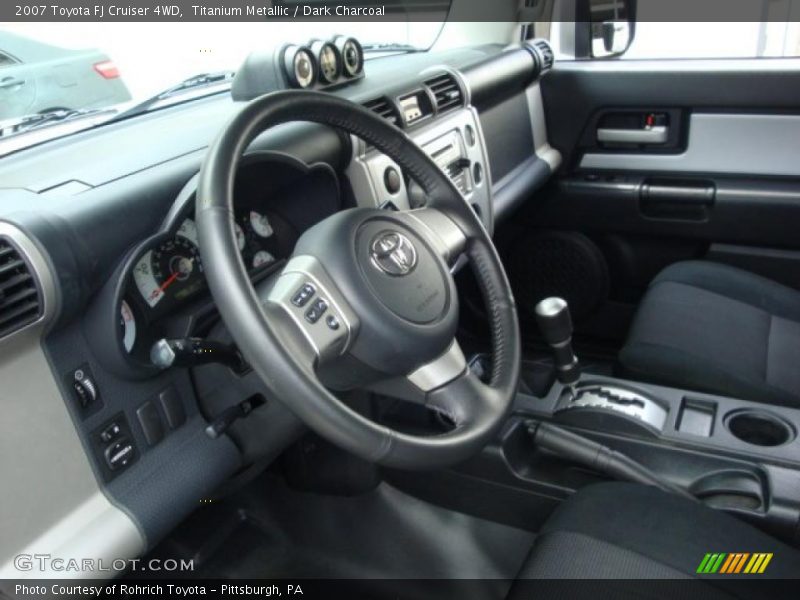 Titanium Metallic / Dark Charcoal 2007 Toyota FJ Cruiser 4WD