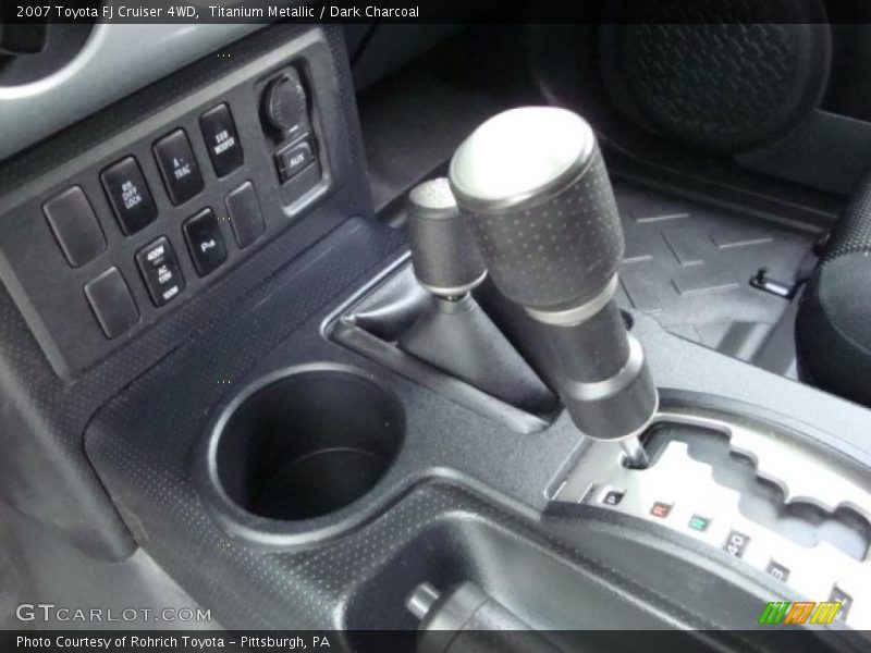 Titanium Metallic / Dark Charcoal 2007 Toyota FJ Cruiser 4WD