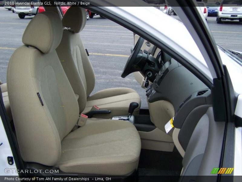 Nordic White / Beige 2010 Hyundai Elantra GLS