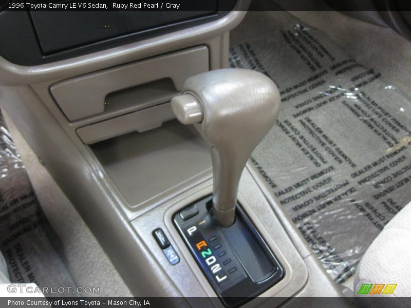 Ruby Red Pearl / Gray 1996 Toyota Camry LE V6 Sedan