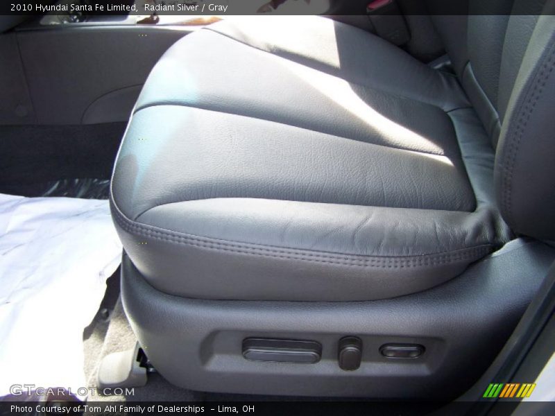 Radiant Silver / Gray 2010 Hyundai Santa Fe Limited