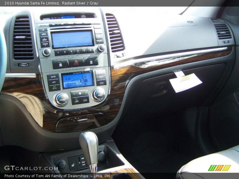 Radiant Silver / Gray 2010 Hyundai Santa Fe Limited