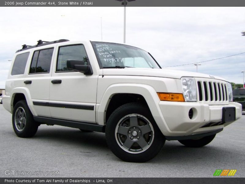 Stone White / Khaki 2006 Jeep Commander 4x4