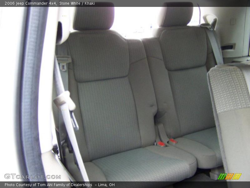 Stone White / Khaki 2006 Jeep Commander 4x4