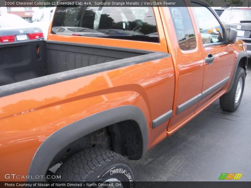 Sunburst Orange Metallic / Very Dark Pewter 2006 Chevrolet Colorado LS Extended Cab 4x4
