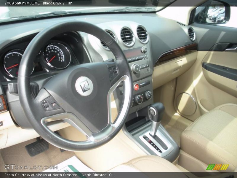Black Onyx / Tan 2009 Saturn VUE XE