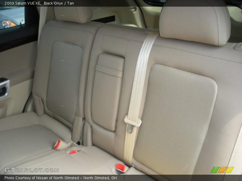 Black Onyx / Tan 2009 Saturn VUE XE