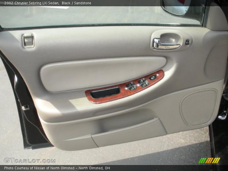 Black / Sandstone 2002 Chrysler Sebring LXi Sedan