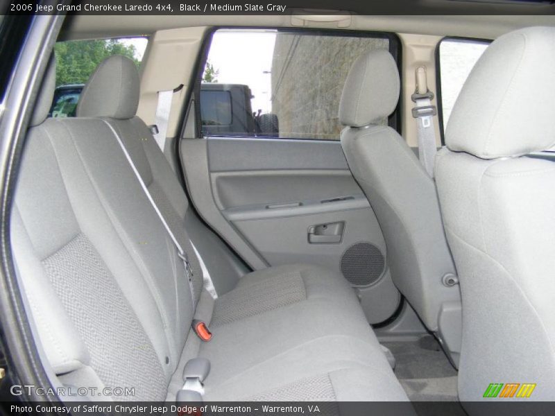 Black / Medium Slate Gray 2006 Jeep Grand Cherokee Laredo 4x4