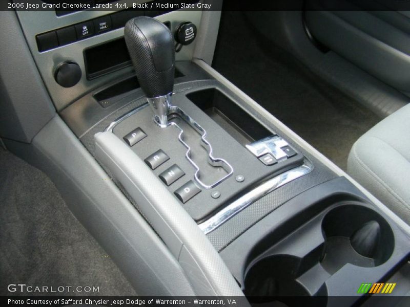Black / Medium Slate Gray 2006 Jeep Grand Cherokee Laredo 4x4