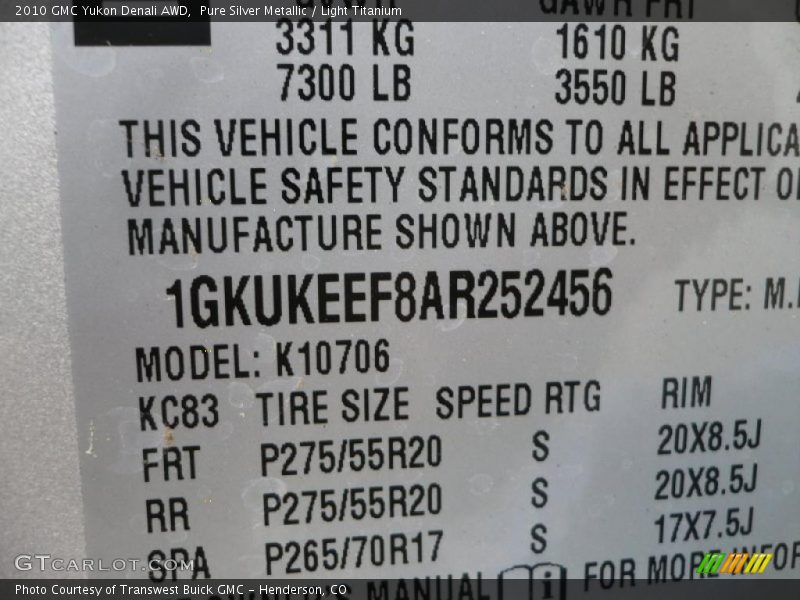 Pure Silver Metallic / Light Titanium 2010 GMC Yukon Denali AWD