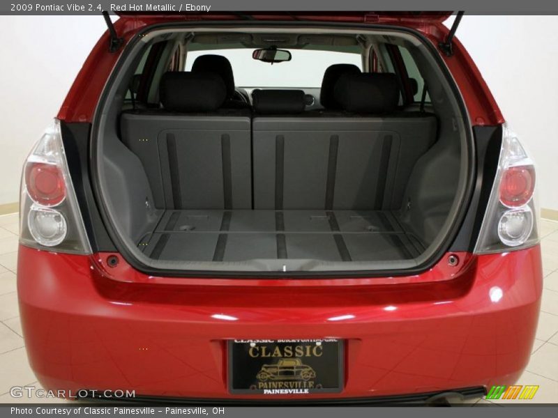 Red Hot Metallic / Ebony 2009 Pontiac Vibe 2.4