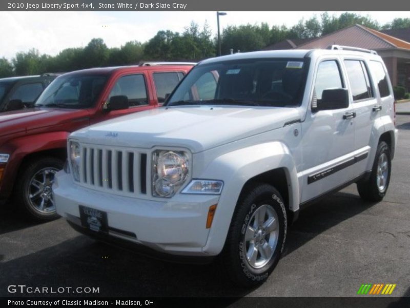 Stone White / Dark Slate Gray 2010 Jeep Liberty Sport 4x4