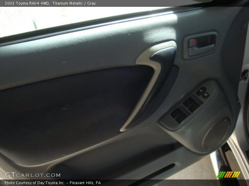 Titanium Metallic / Gray 2003 Toyota RAV4 4WD
