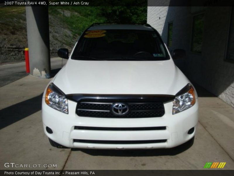 Super White / Ash Gray 2007 Toyota RAV4 4WD