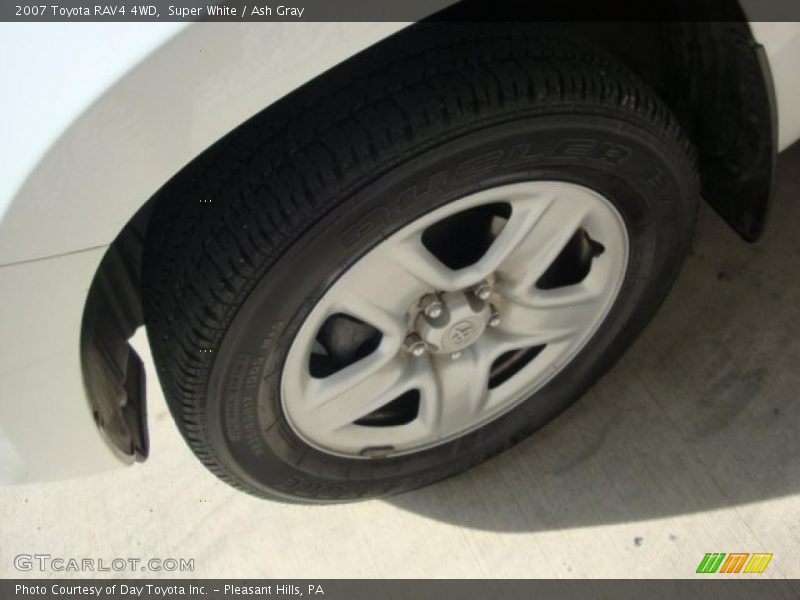 Super White / Ash Gray 2007 Toyota RAV4 4WD