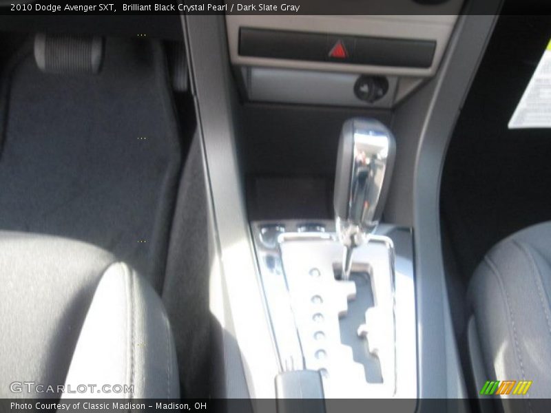 Brilliant Black Crystal Pearl / Dark Slate Gray 2010 Dodge Avenger SXT