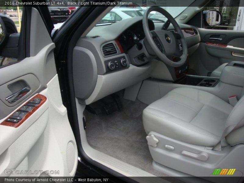 Black / Light Titanium/Dark Titanium 2010 Chevrolet Suburban LT 4x4