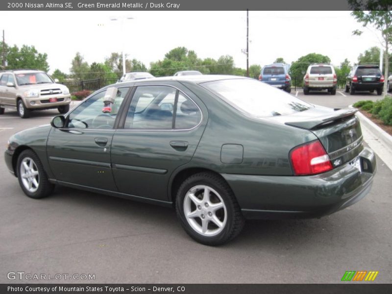 Green Emerald Metallic / Dusk Gray 2000 Nissan Altima SE