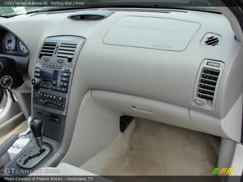 Sterling Mist / Frost 2003 Nissan Maxima SE