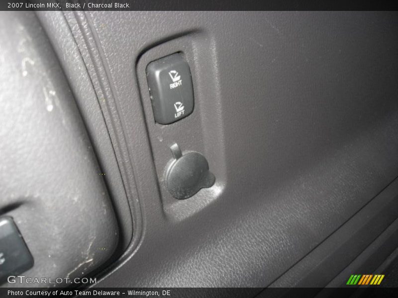 Black / Charcoal Black 2007 Lincoln MKX