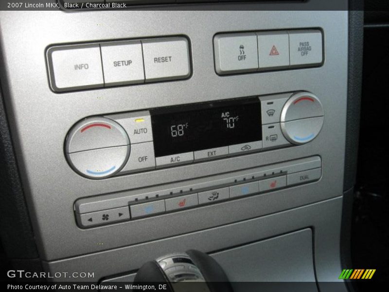Black / Charcoal Black 2007 Lincoln MKX