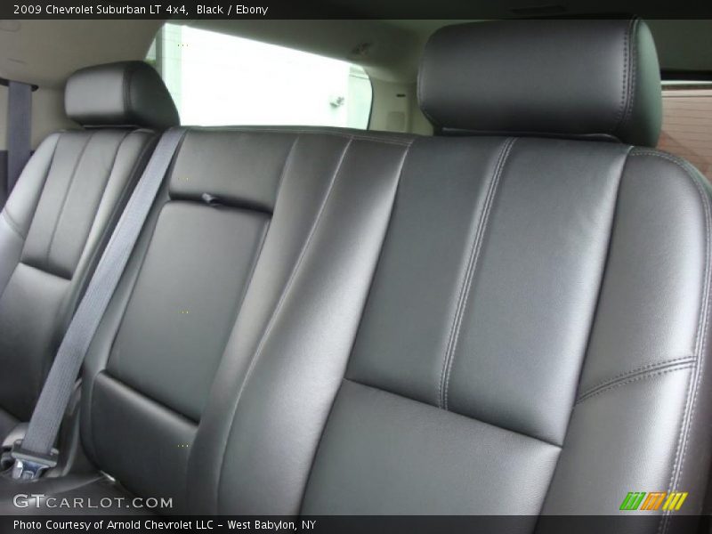 Black / Ebony 2009 Chevrolet Suburban LT 4x4
