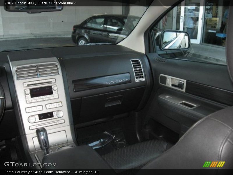 Black / Charcoal Black 2007 Lincoln MKX