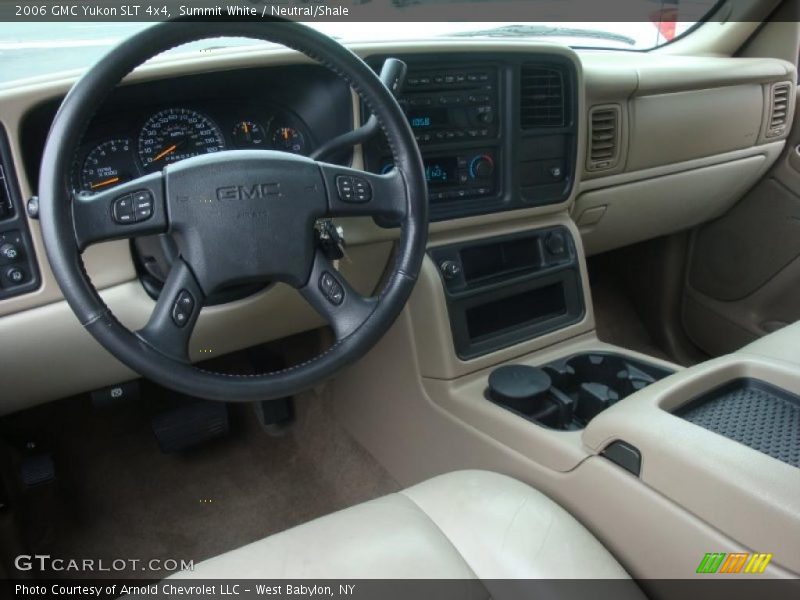 Summit White / Neutral/Shale 2006 GMC Yukon SLT 4x4
