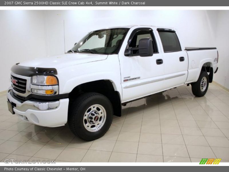 Summit White / Dark Charcoal 2007 GMC Sierra 2500HD Classic SLE Crew Cab 4x4