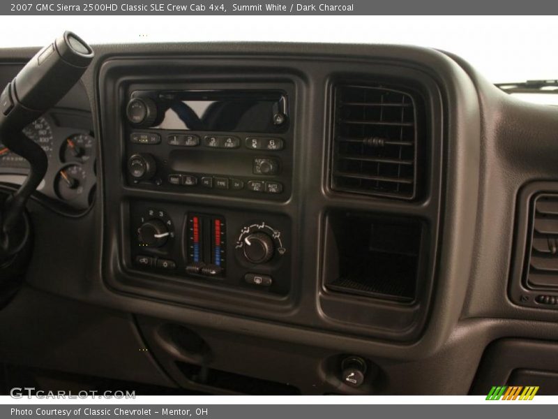 Summit White / Dark Charcoal 2007 GMC Sierra 2500HD Classic SLE Crew Cab 4x4