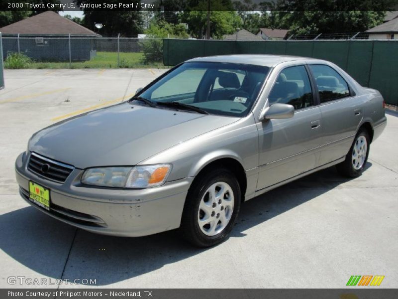 Antique Sage Pearl / Gray 2000 Toyota Camry LE