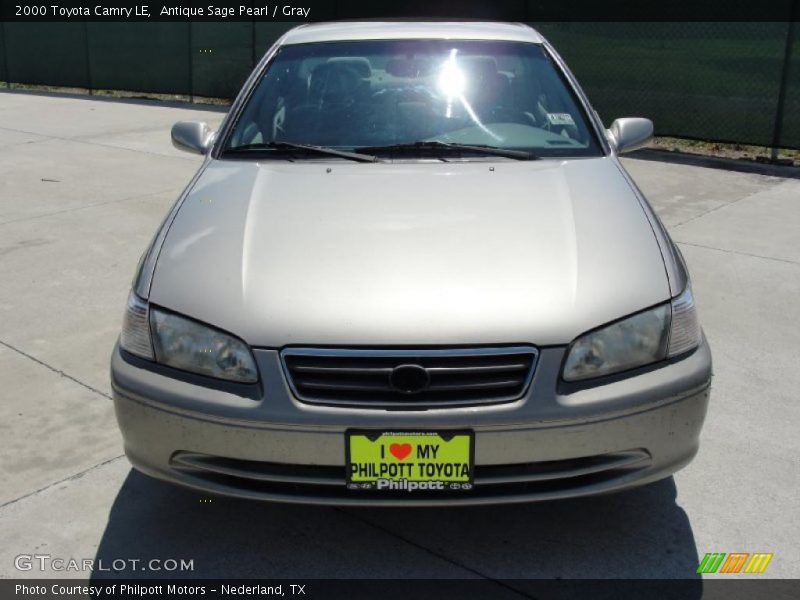 Antique Sage Pearl / Gray 2000 Toyota Camry LE