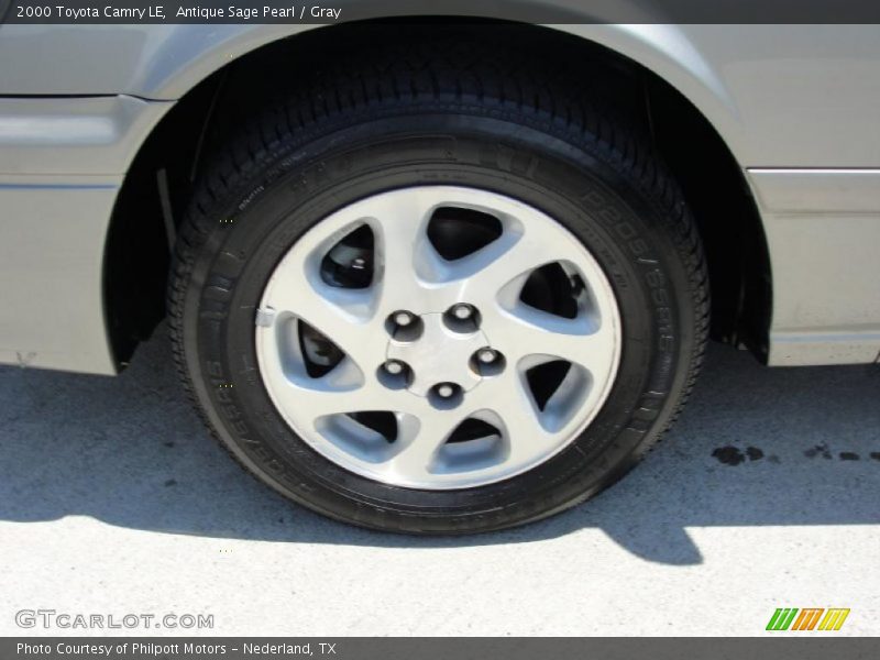 Antique Sage Pearl / Gray 2000 Toyota Camry LE