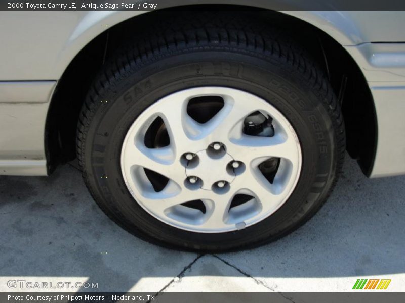 Antique Sage Pearl / Gray 2000 Toyota Camry LE