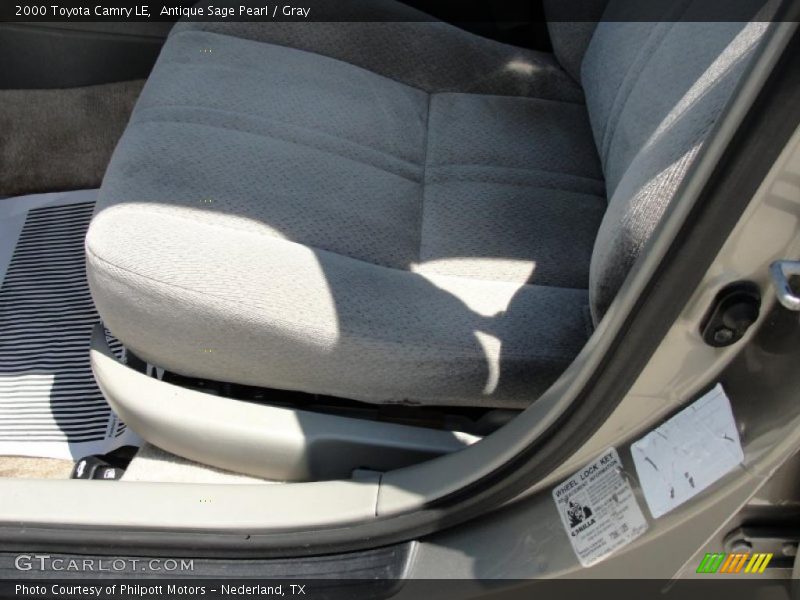 Antique Sage Pearl / Gray 2000 Toyota Camry LE