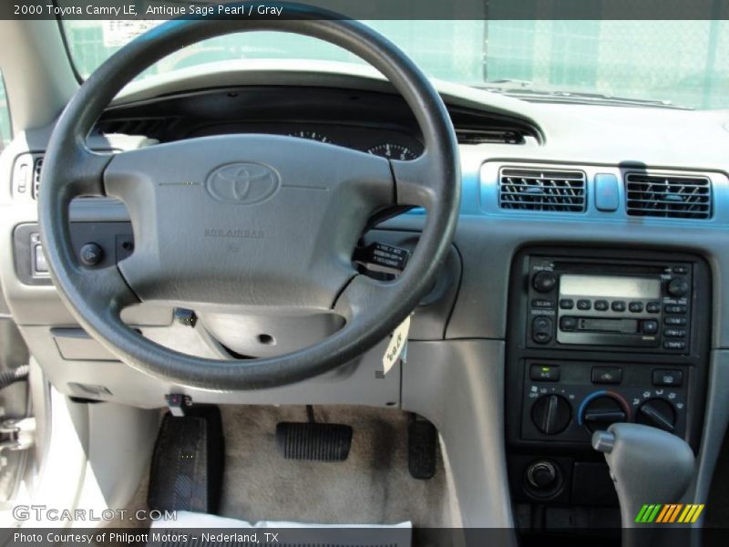 Antique Sage Pearl / Gray 2000 Toyota Camry LE