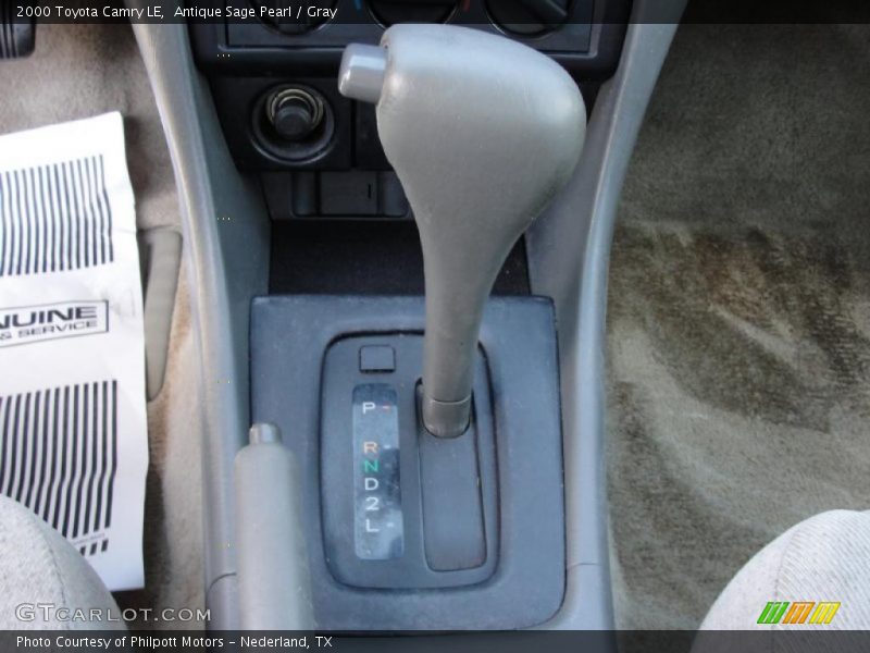 Antique Sage Pearl / Gray 2000 Toyota Camry LE
