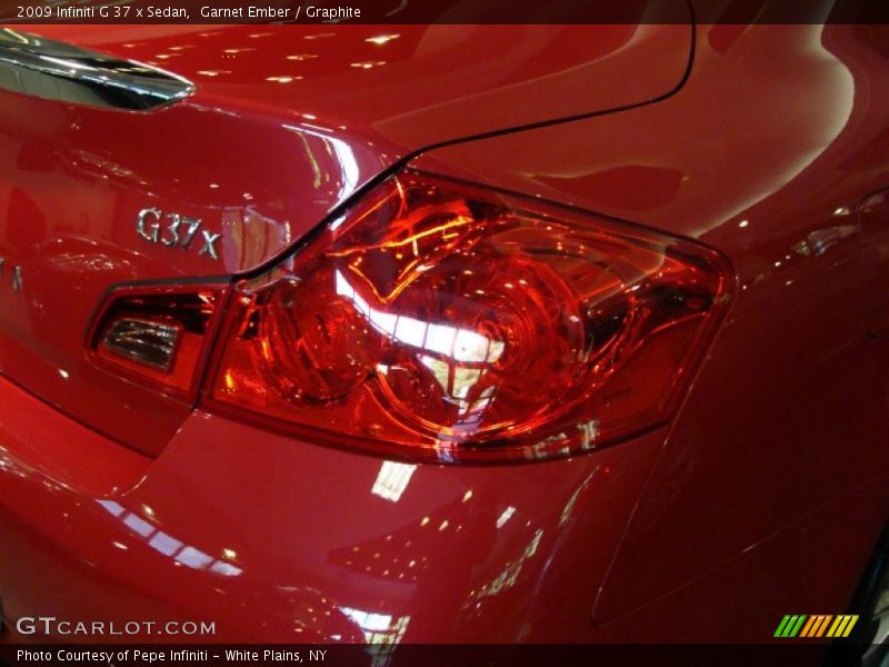 Garnet Ember / Graphite 2009 Infiniti G 37 x Sedan