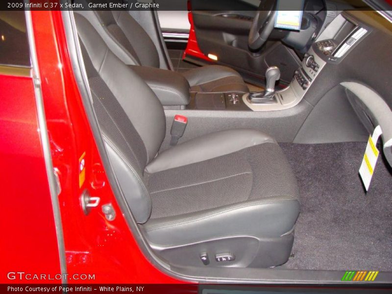 Garnet Ember / Graphite 2009 Infiniti G 37 x Sedan