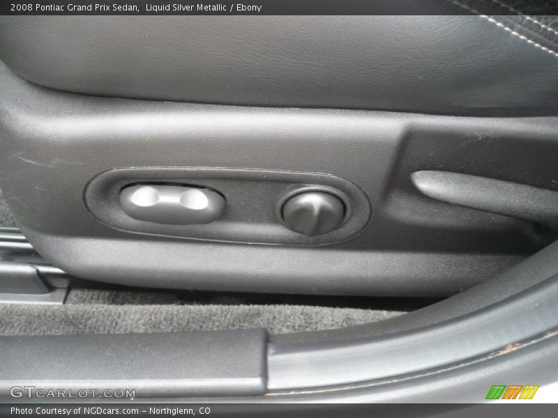Liquid Silver Metallic / Ebony 2008 Pontiac Grand Prix Sedan
