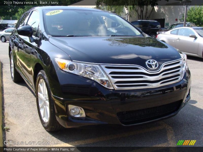 Black / Ivory 2009 Toyota Venza I4
