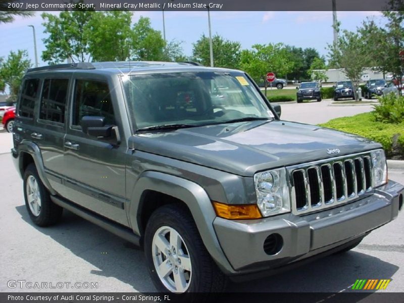 Mineral Gray Metallic / Medium Slate Gray 2007 Jeep Commander Sport