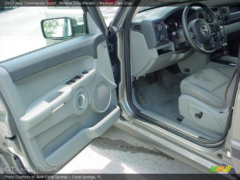 Mineral Gray Metallic / Medium Slate Gray 2007 Jeep Commander Sport
