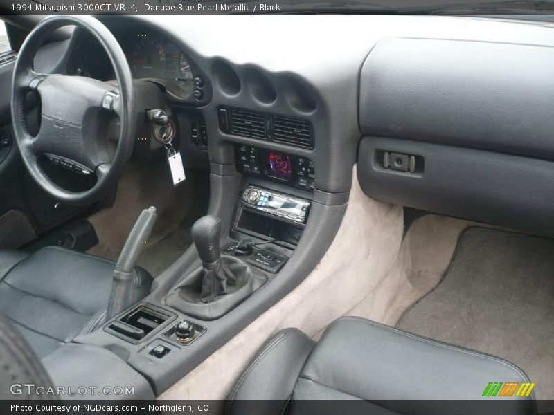Danube Blue Pearl Metallic / Black 1994 Mitsubishi 3000GT VR-4